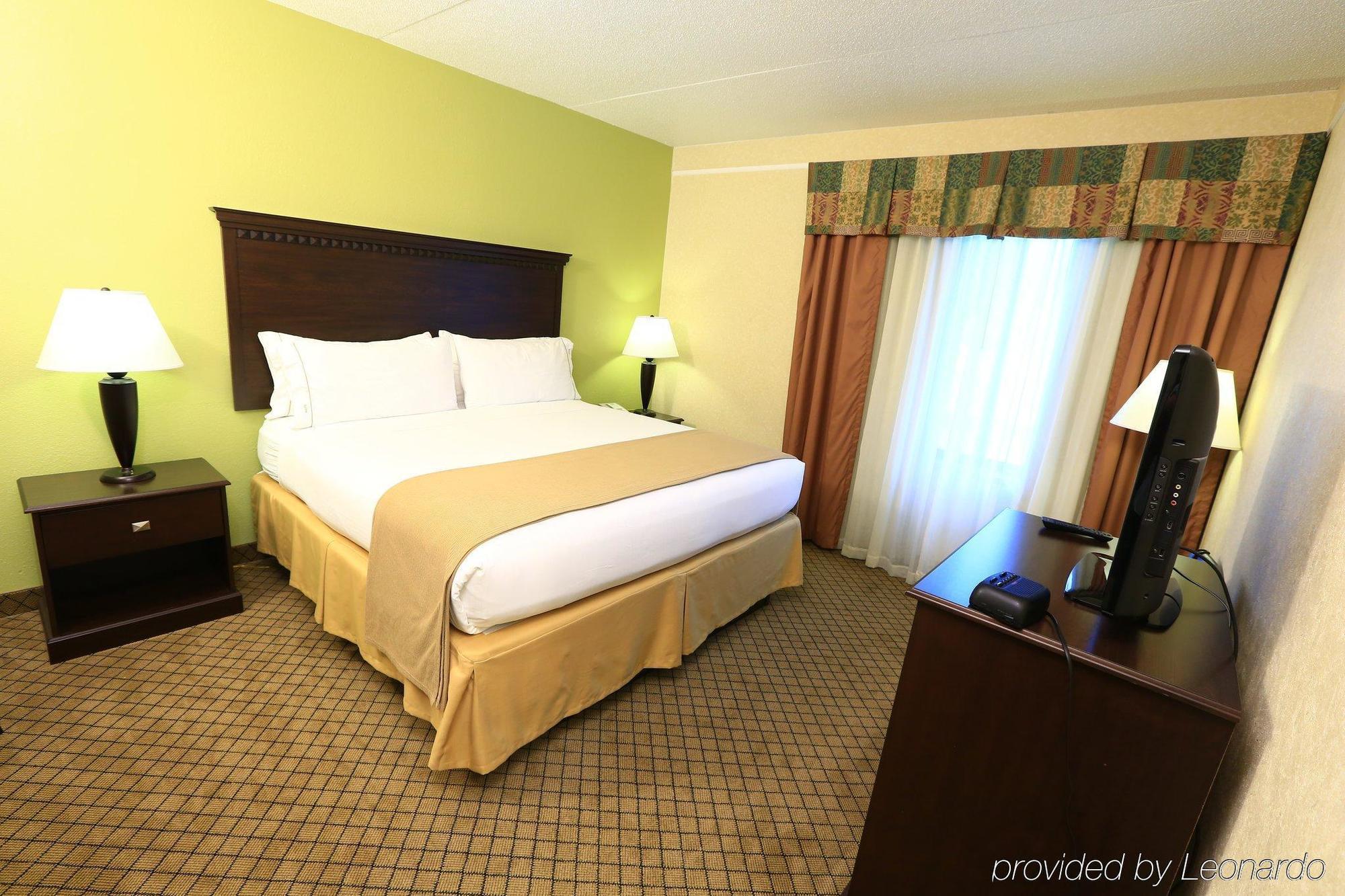 Candlewood Suites Grand Rapids Airport By Ihg Cascade Exterior foto